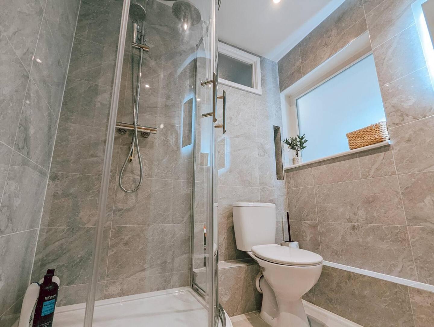 The Springwell Apartment Near Farringdon 런던 외부 사진