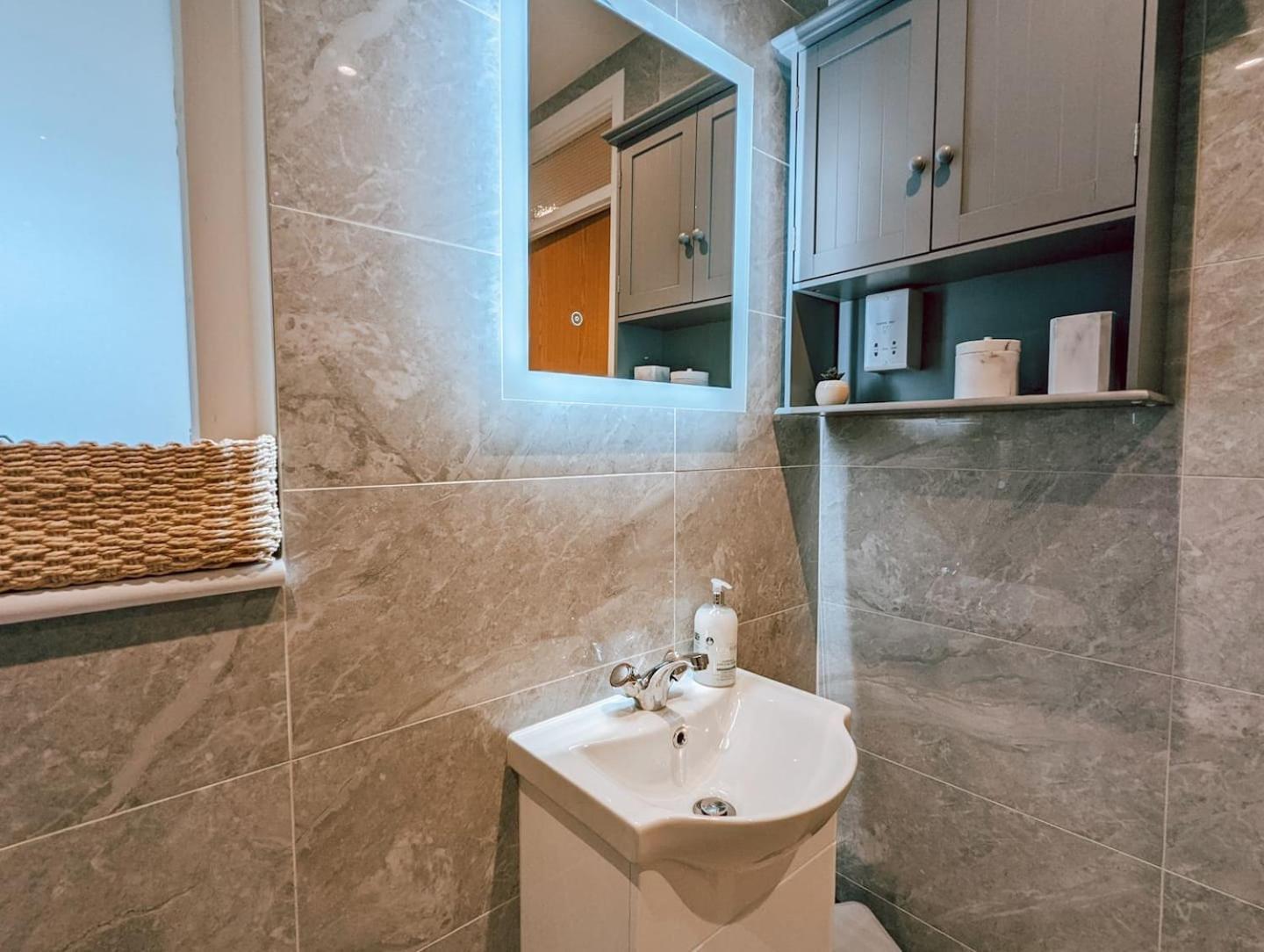 The Springwell Apartment Near Farringdon 런던 외부 사진
